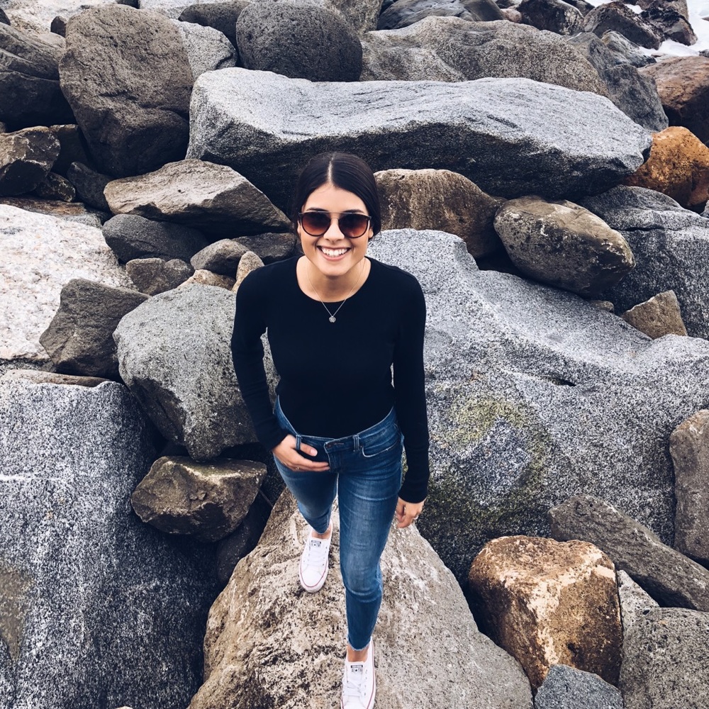 Meet your Posher, Carli